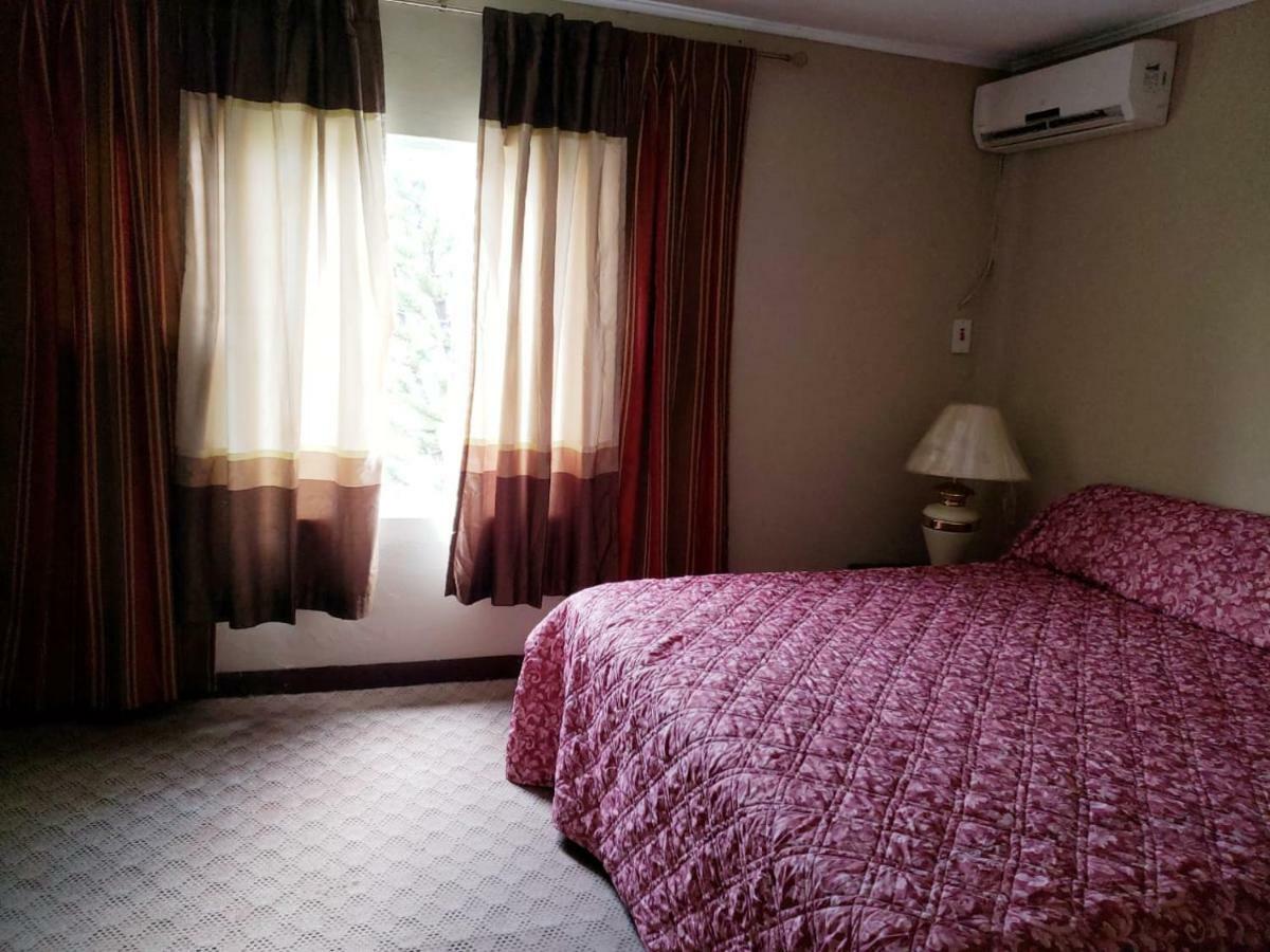 Montego Hotell Montego Bay Eksteriør bilde